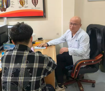 金昌市|男科医师高朋磊：守护男性健康，专业男科诊疗